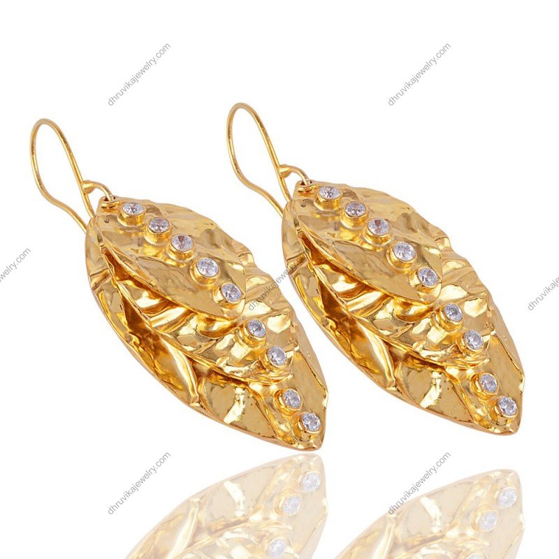 Gold-plated silver cubic zirconia drop earrings with hammered texture and sparkling stones alternate image