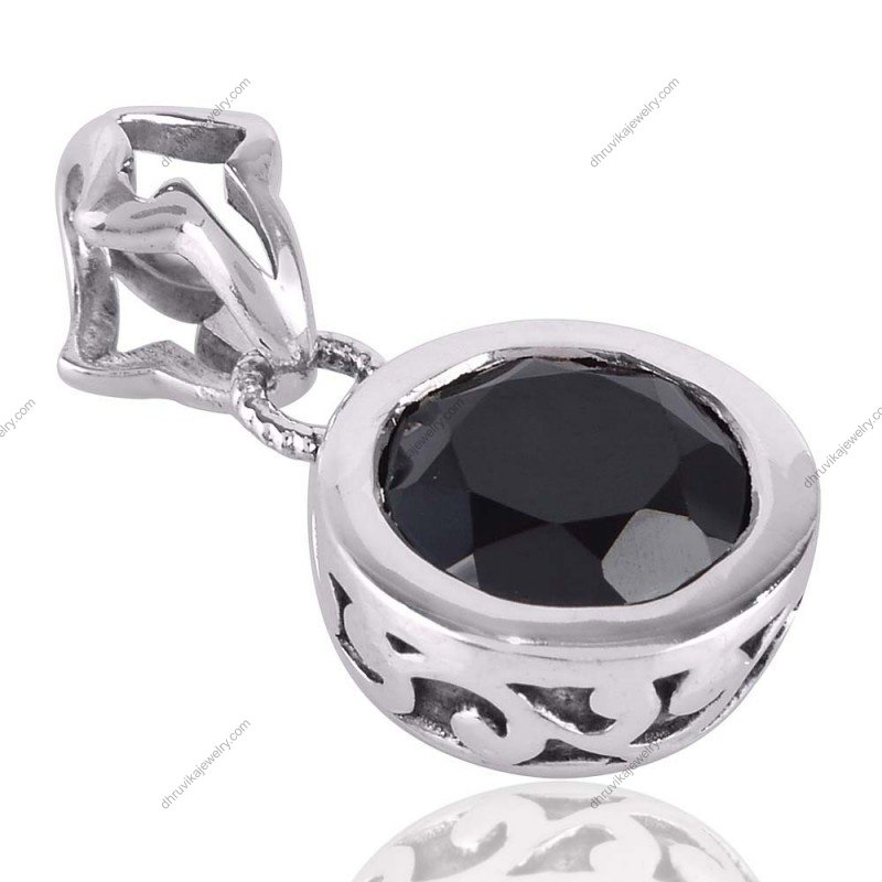Sterling silver black onyx pendant with star-shaped bail, elegant gemstone jewelry alternate image