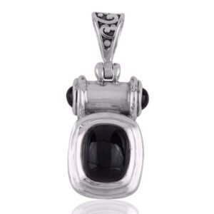 Sterling silver black onyx pendant with handcrafted detailing for timeless elegance main view