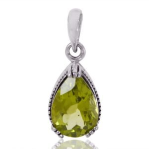 Sterling silver peridot teardrop pendant with exquisite gemstone setting main view