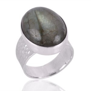 Handmade Labradorite Sterling Silver Ring with oval gemstone in statement design main view